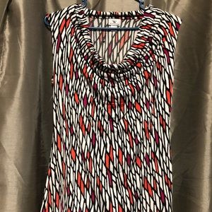 Women’s sleeveless cowlneck top!